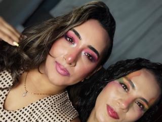 IsabelaAndAlahia - Live sex cam - 27048570