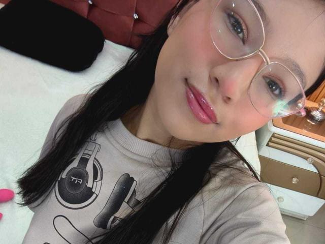 SophieDelaney - Live porn &amp; sex cam - 27049326