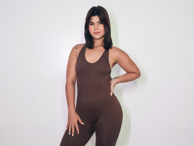 ScarlletZhen - Live porno og sexkamera - 27055143
