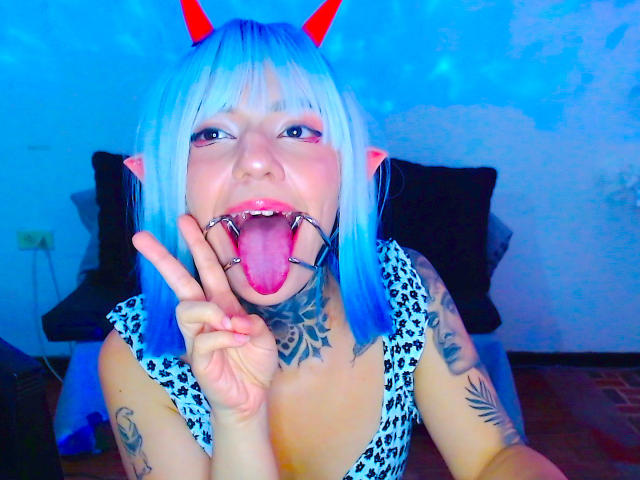 Ianniegz - Live sex cam - 27055150
