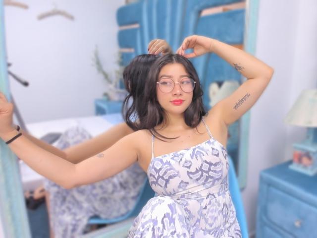 Genesiss - Live porn &amp; sex cam - 27057943