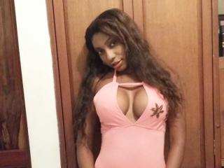 AnaSexy - Spectacle sexe avec cette Femmes sur le site X Love Cam 