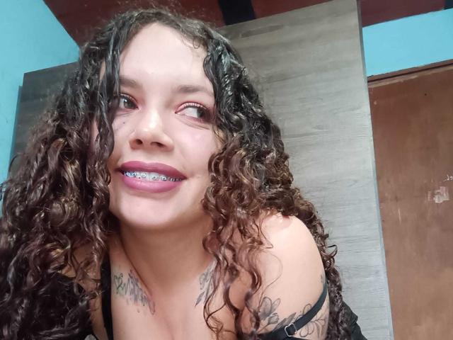 RubbyStrongX - Sexe cam en vivo - 27060393