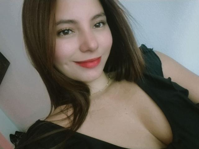 LinaFoxyHot - Live porn &amp; sex cam - 27061051