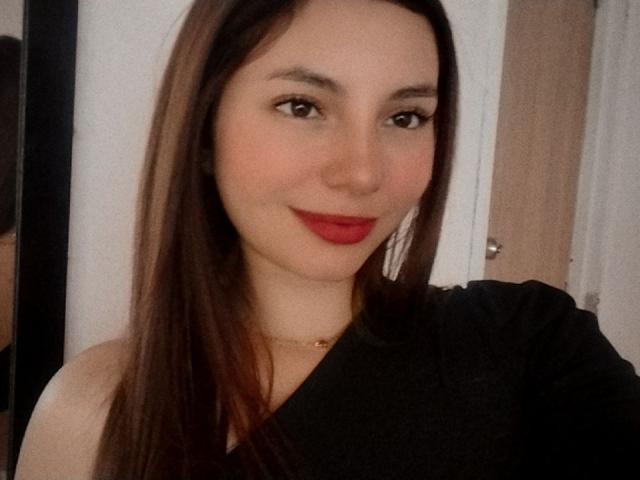 LinaFoxyHot - ライブポルノ&amp;セックスカム - 27061450