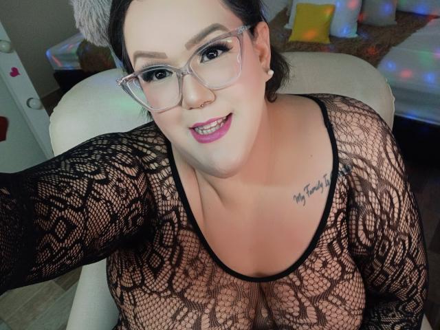 GiannaMorrys - Live porn &amp; sex cam - 27063375