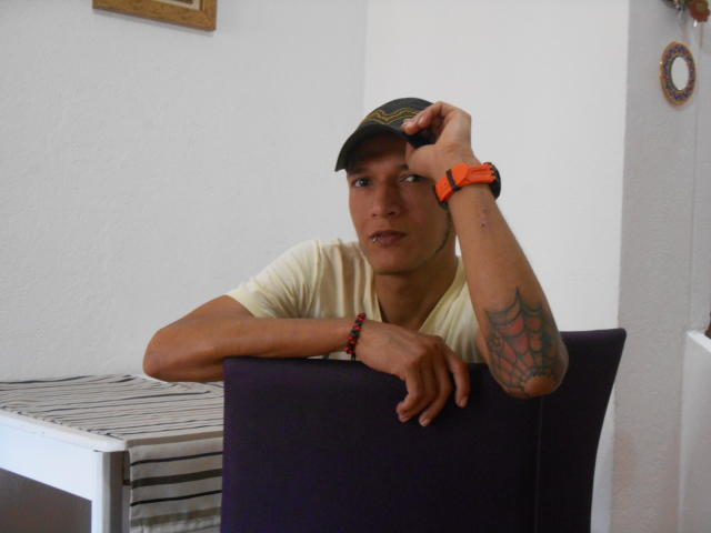 BoyBigGMonster - Chat cam nude with this black Gays 