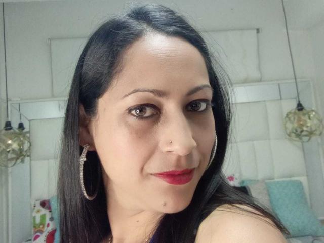 ScarlettBarness - Live sexe cam - 27085222