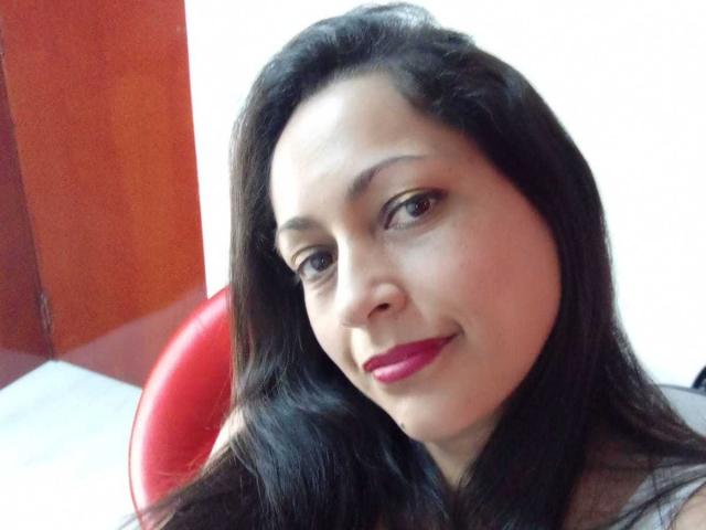 ScarlettBarness - сексуальная веб-камера в реальном времени - 27085236