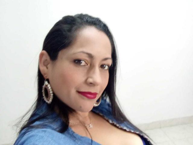 ScarlettBarness - Live porn &amp; sex cam - 27085257
