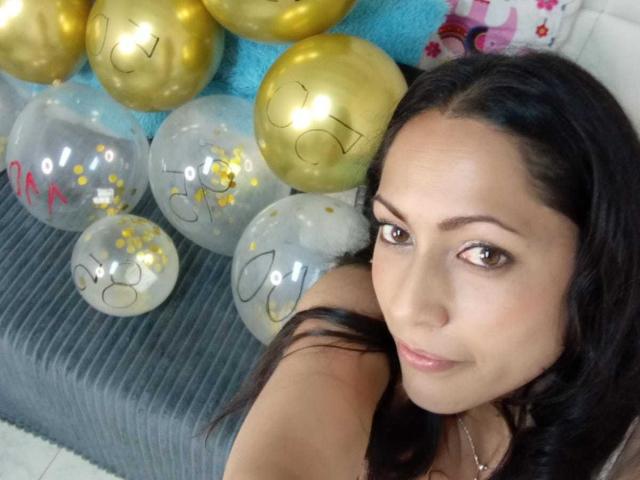 ScarlettBarness - Live porn &amp; sex cam - 27085264