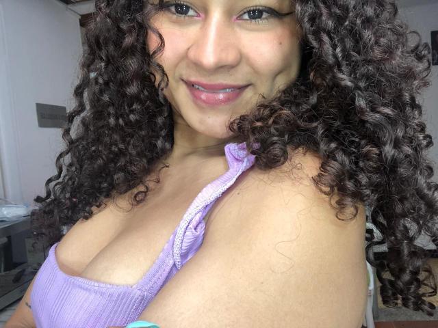 SofiaPassionne - Live porn &amp; sex cam - 27087028