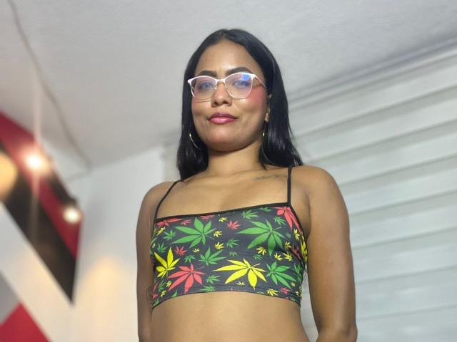 ChloeBrownOne - Camera khiêu dâm &amp; quyến rũ trực tiếp - 27092985