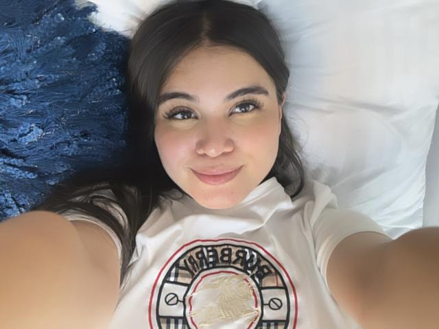 CamilaSofiia - Live porn &amp; sex cam - 27094049