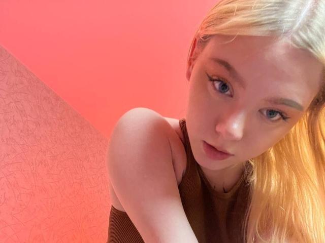 EnchantingEyes - Live porn &amp; sex cam - 27094560