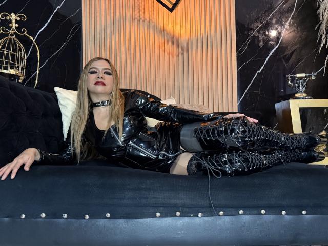 HelenaHelsen - Live sex cam - 27096009