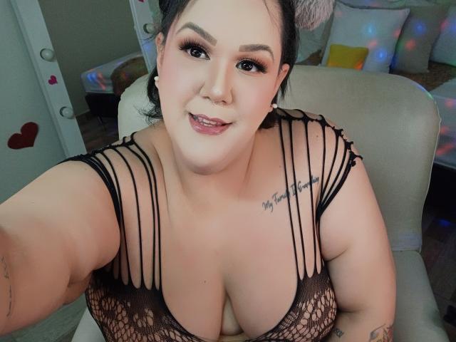 GiannaMorrys - פורנו בשידור חי ומצלמת סקס - 27097353