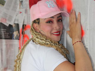 BellaXFw - Live porn &amp; sex cam - 27099369