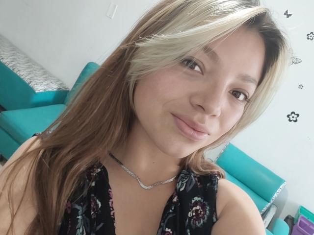 ScarlettAmelia - Live sexe cam - 27099642