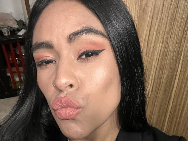 StellaBeckker - Élő pornó és szexkamera - 27100440