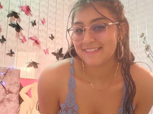 EmiilyJohamson - Sexe cam en vivo - 27100545