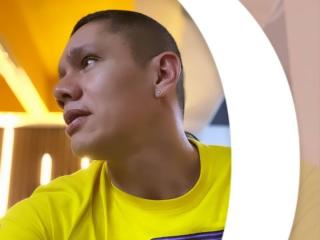 AustinBu - Sexe cam en vivo - 27106684