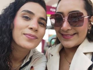 IsabelaAndAlahia - Live sex cam - 27110534