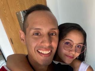 LizAndJuan - сексуальная веб-камера в реальном времени - 27112998