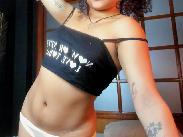 SofiaPassionne - Live porn &amp; sex cam - 27113593