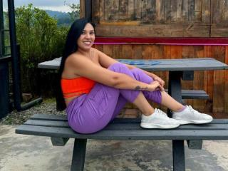YessiJaymes - Live sex cam - 27114860