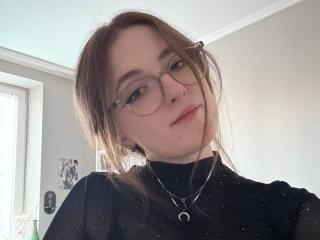 LunaBerryy - Live sex cam - 27117737