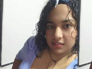 WolfBigTits - Live sex cam - 27118507