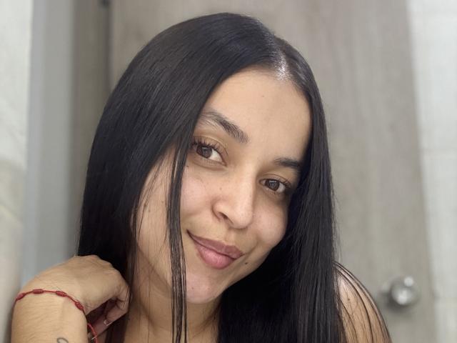 HikariChloe - Live sex cam - 27122483