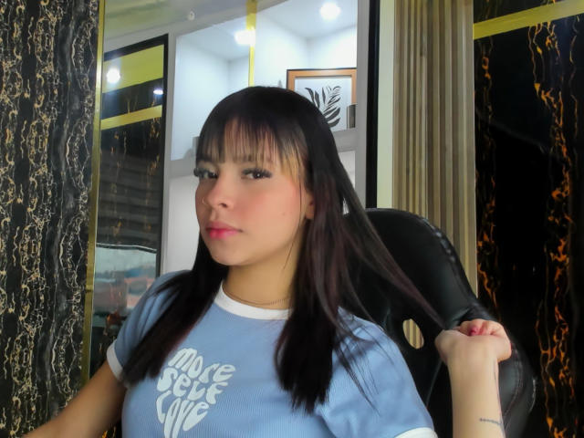 LunaFreya - Live porn &amp; sex cam - 27129364