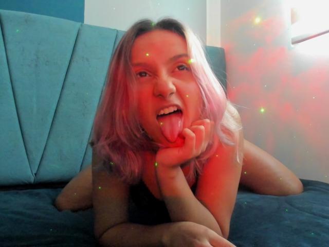 AlterEgoSecond - Live porn &amp; sex cam - 27133060