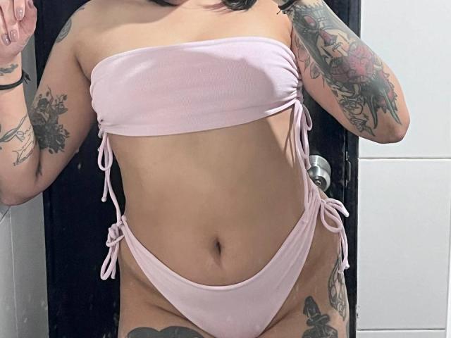 VictoriaVicious - Live sex cam - 27135573