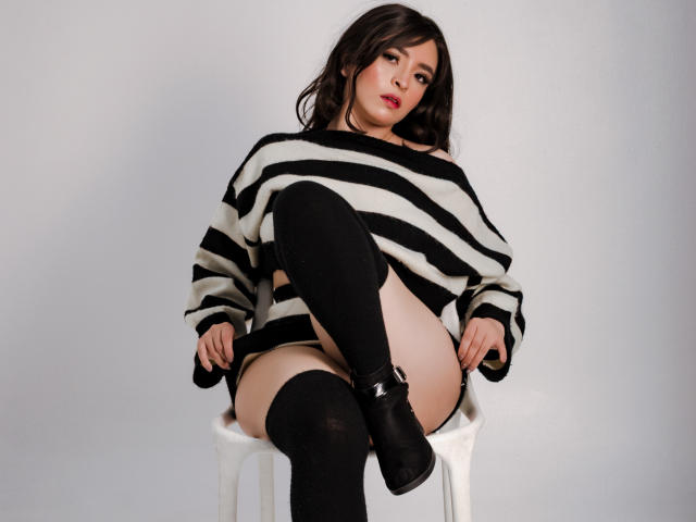 EvaMcAllister - Live sex cam - 27136427