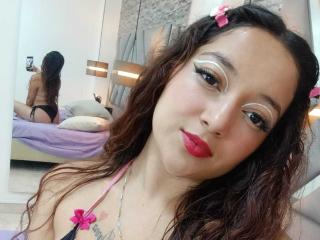NicoleMartins - Live sex cam - 27143483