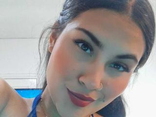 EmiliaCartersh - Live sex cam - 27147550