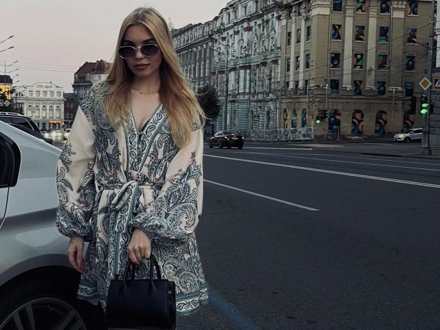 CrystalKiss-hot - Live porn &amp; sex cam - 27148425