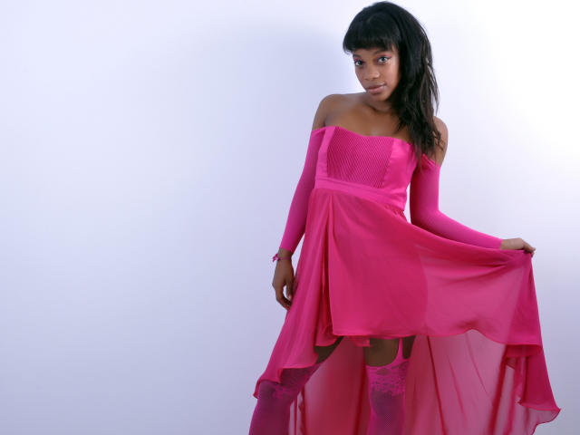 DonellaEvans - Sexe cam en vivo - 2714997