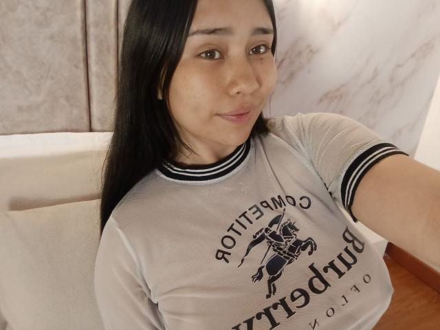 Karollteyes - Live sexe cam - 27153192