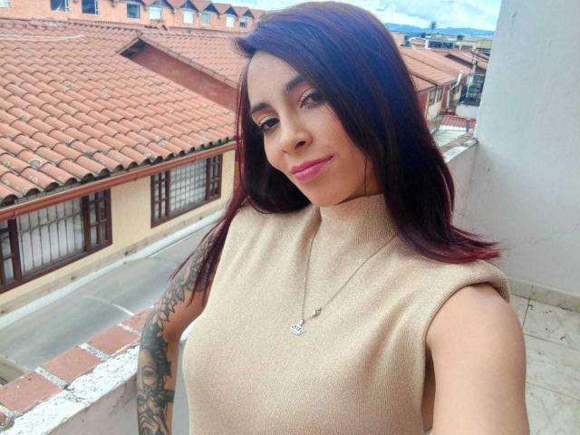 AmberGreyy - Live porn &amp; sex cam - 27159940