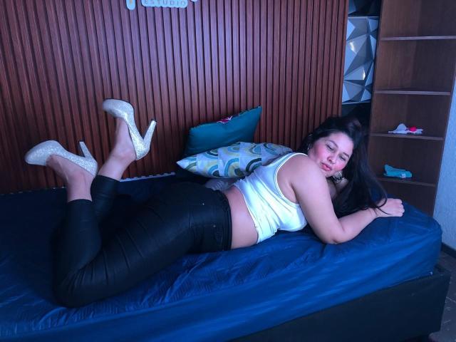 KarinaParker - Live porn &amp; sex cam - 27162691