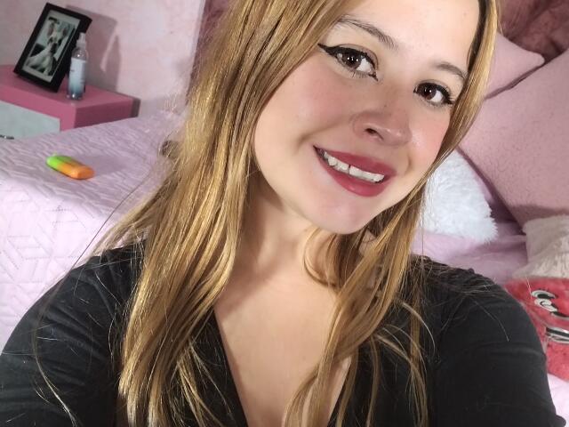 MelaniBecker - Live porn &amp; sex cam - 27166835