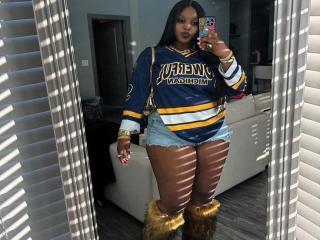 QueenBellaSwt - Live sex cam - 27179225