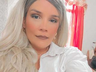 RedVevelt69 - Live sex cam - 27179274
