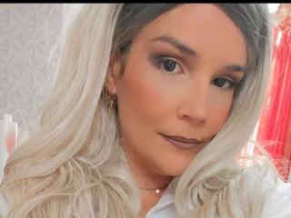 RedVevelt69 - Live sex cam - 27179330