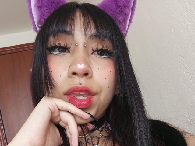 MadisonDarkk - ライブポルノ&amp;セックスカム - 27179792