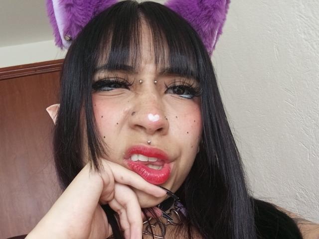 MadisonDarkk - Live porn &amp; sex cam - 27179841